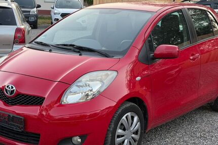 Toyota Yaris 121.000 km 2.490 &euro; Türkheim 86842