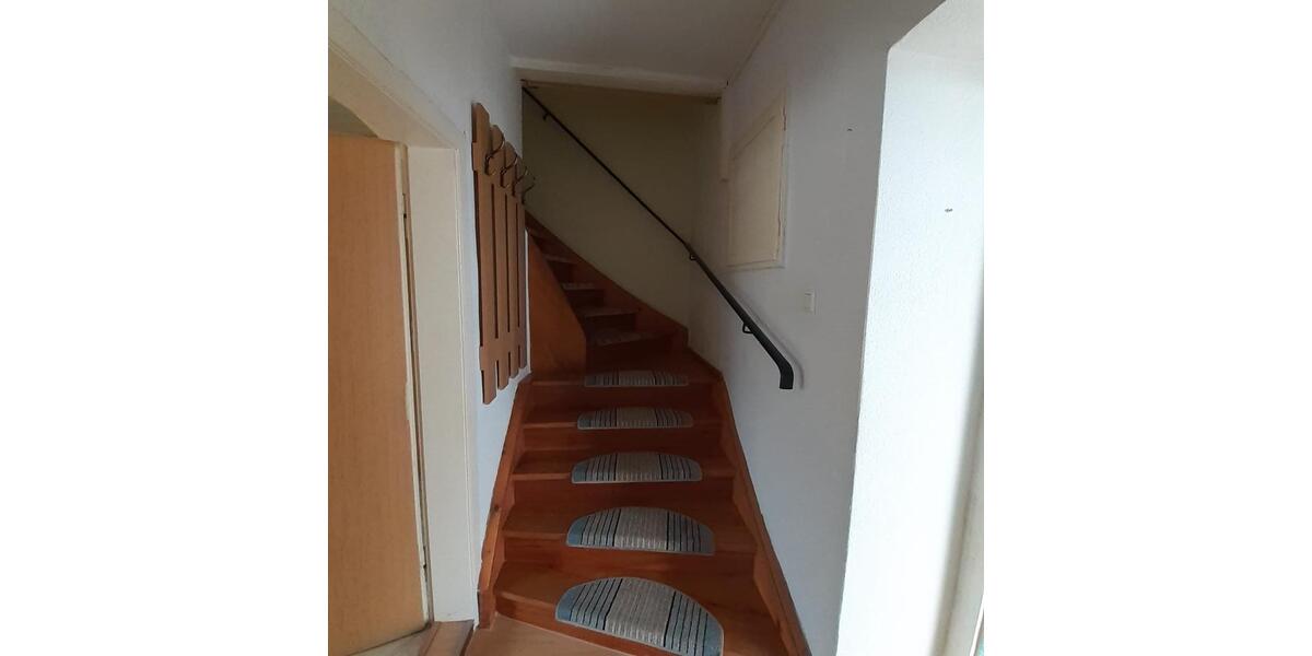 Einfamilienhaus Querfurt - 6 Zimmer, 110 m&sup2;, 84.000&euro; | Angebot:27071165