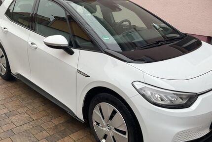 VW ID.3 21.500 km 19.900 € Werneck/Eßleben 97440