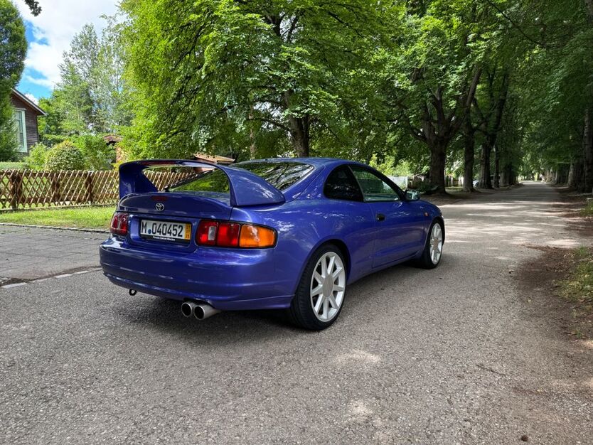 Toyota Celica 155.000 km 7.999 € München 80995