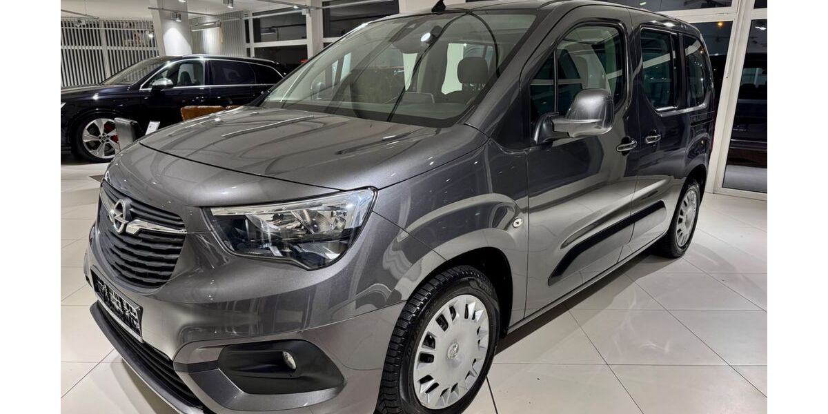 Opel Combo 87.956 km 14.470 € Bad Doberan 18209