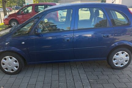 Opel Meriva 212.222 km 999 &euro; Erlensee 63526