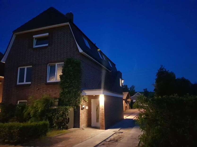 Wohnung zum Mieten in Hamburg 2.150 € 150 m²