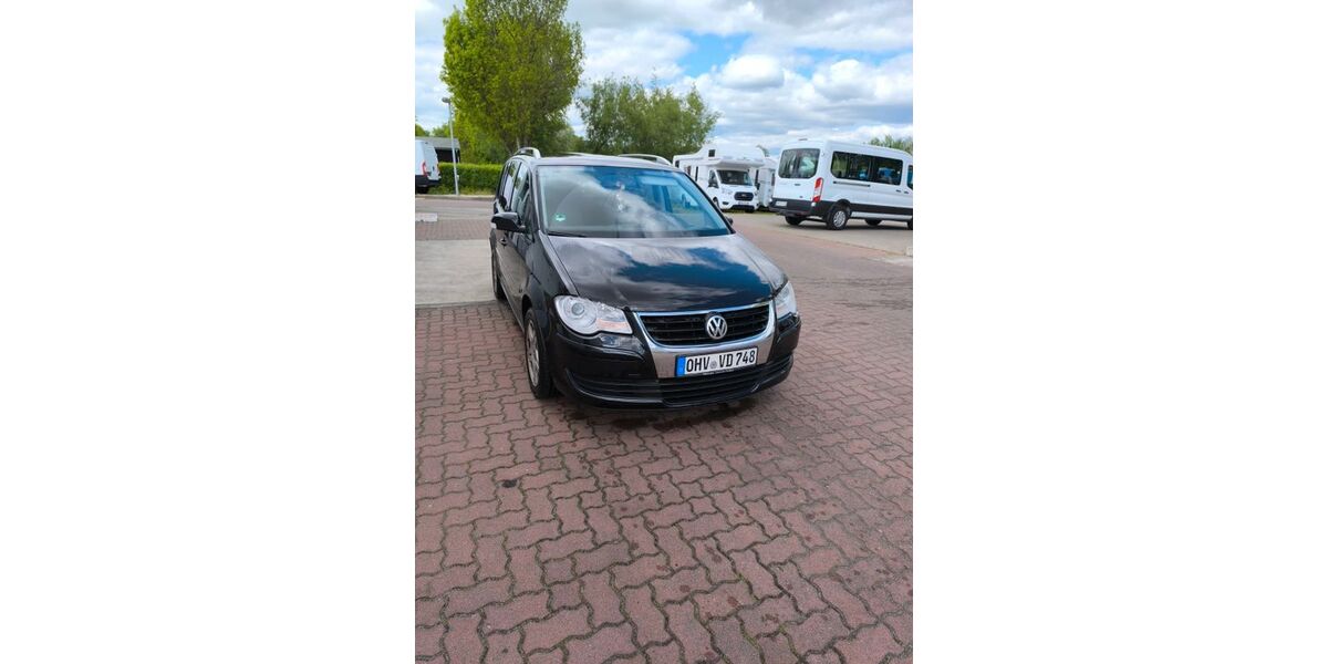 VW Touran 257.354 km 3.200 &euro; Zehdenick 16792