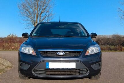 Ford Focus 106.000 km 3.099 &euro; Dettenheim 76706