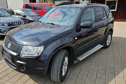 Suzuki Grand Vitara 195.000 km 3.900 &euro; Seitingen-Oberflacht 78606