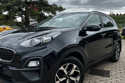 Kia Sportage 32.350 km 17.990 &euro; Zeitz 06712