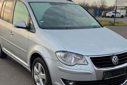 VW Touran 247.500 km 3.400 &euro; Bensheim 64625