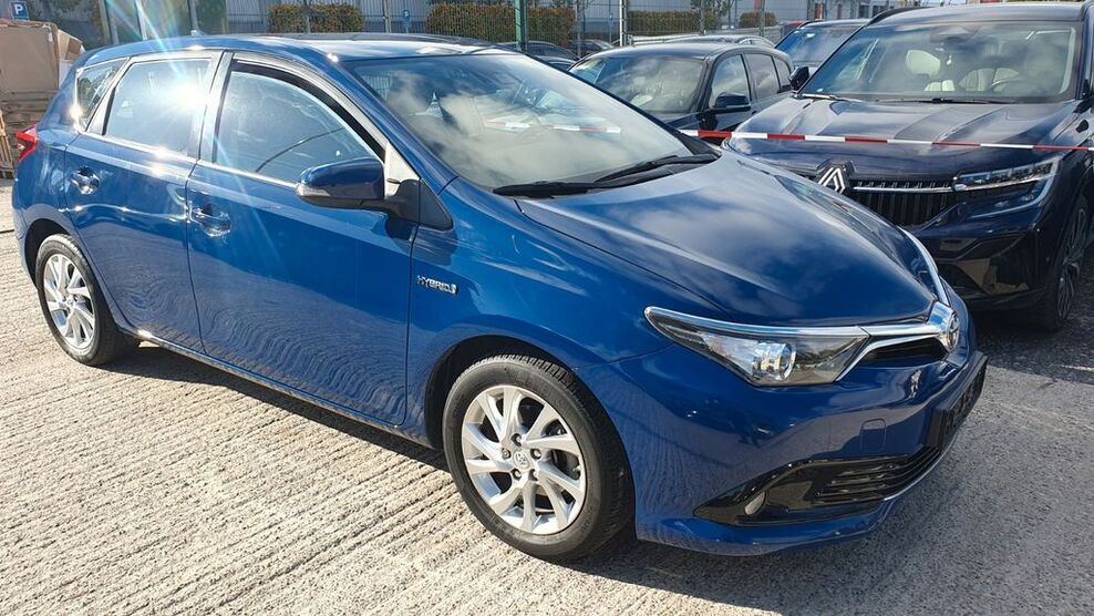 Toyota Auris 114.000 km 13.000 € Neuhofen 67141