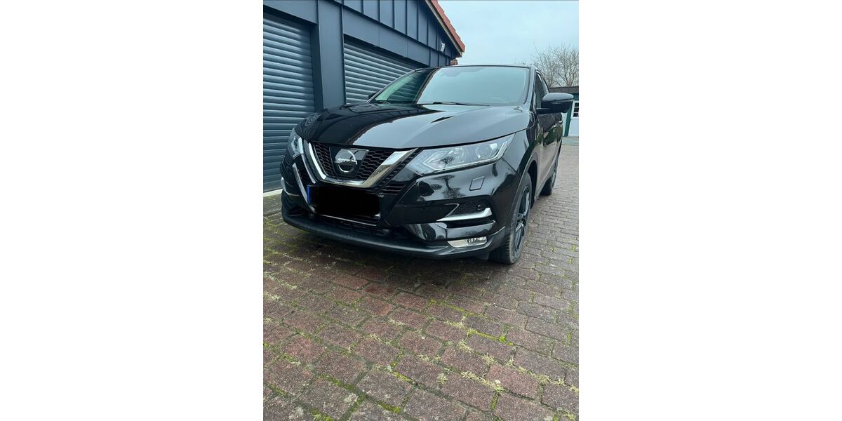 Nissan Qashqai 101.700 km 15.000 &euro; Damlos 23738