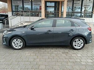Kia Ceed / ceed CEED 1.5T DCT7 VISION |KOMF |NAV 89.000 km 15.460 &euro; Höhenkirchen-Siegertsbrun 85635