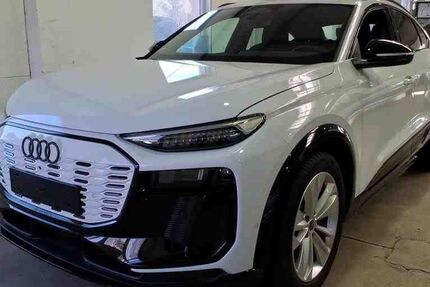 Audi SQ6 e-tron 3.990 km 71.888 &euro; Bad Saulgau 88348