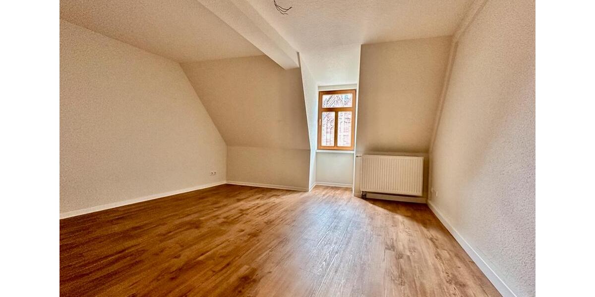 Etagenwohnung Schmalkalden - 3 Zimmer, 65 m&sup2;, 552&euro; | Angebot:25382510