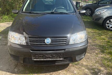 Fiat Punto 146.000 km 1.333 &euro; Markt Schwaben 85570