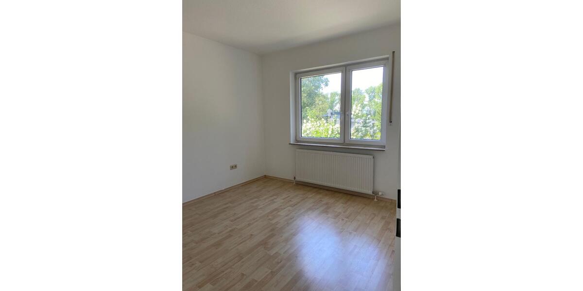 Hochparterre Ingelheim am Rhein Wackernheim - 2 Zimmer, 65 m&sup2;, 249.000&euro; | Angebot:26840319