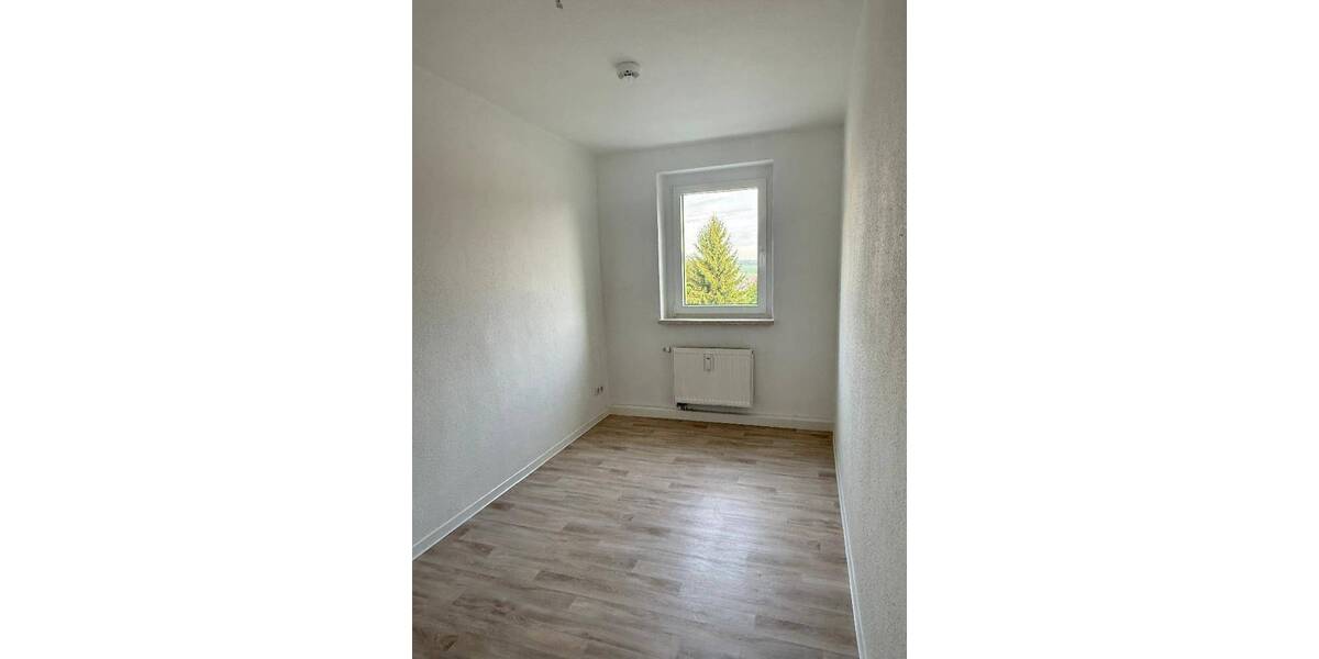 Etagenwohnung Mülsen Mülsen St Jacob - 4 Zimmer, 64 m&sup2;, 405&euro; | Angebot:26863597