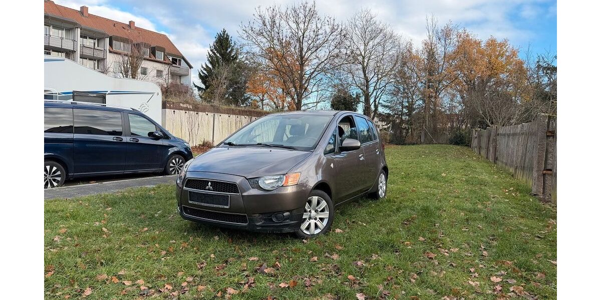 Mitsubishi Colt 167.000 km 6.589 € Nürnberg 90431