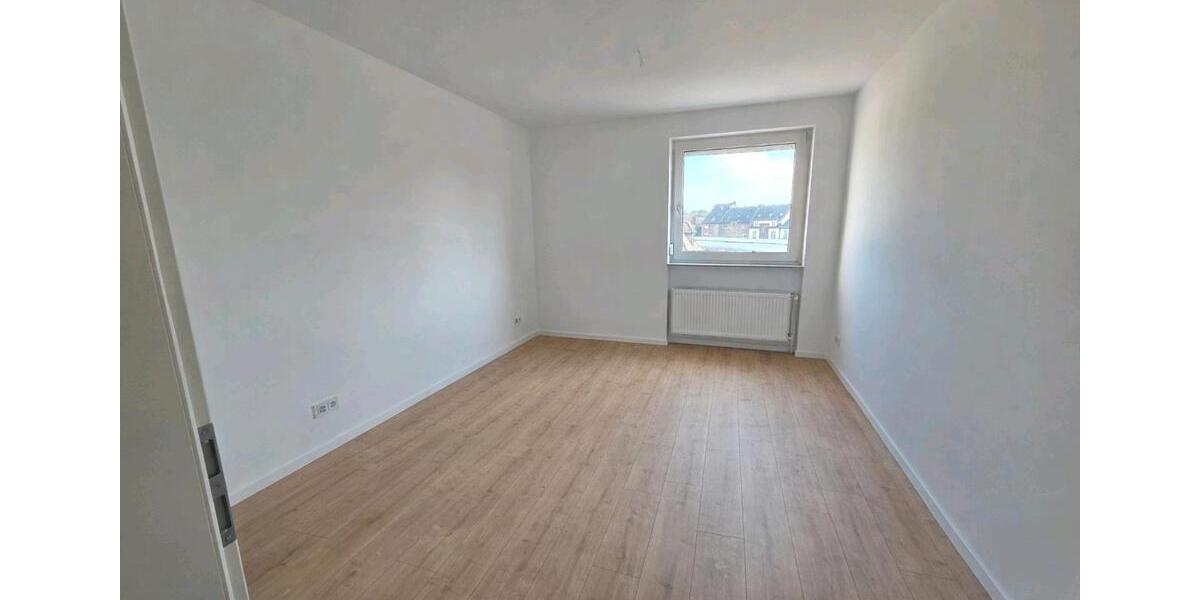 Maisonettenwohnung Ratingen - 3 Zimmer, 89 m&sup2;, 1.780&euro; | Angebot:26284351