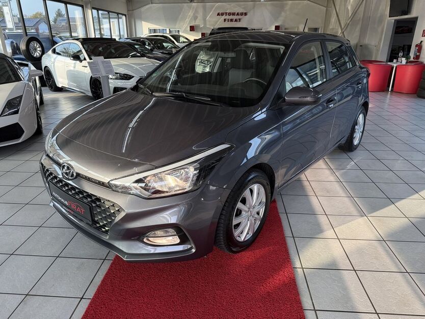 Hyundai i20 42.921 km 13.849 € Erftstadt / Köln 50374