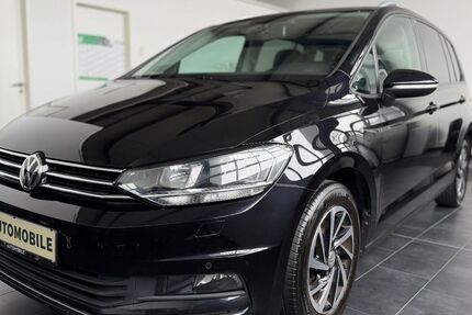 VW Touran 131.392 km 15.690 &euro; Villingen-Schwenningen 78052