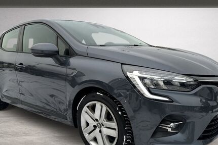 Renault Clio 73.000 km 10.990 € Dautphetal-Friedensdorf 35232