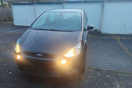 Ford S-Max 196.450 km 3.490 &euro; Warburg 34414