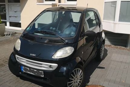 Smart ForTwo 85.600 km 1.250 € Braubach 56883