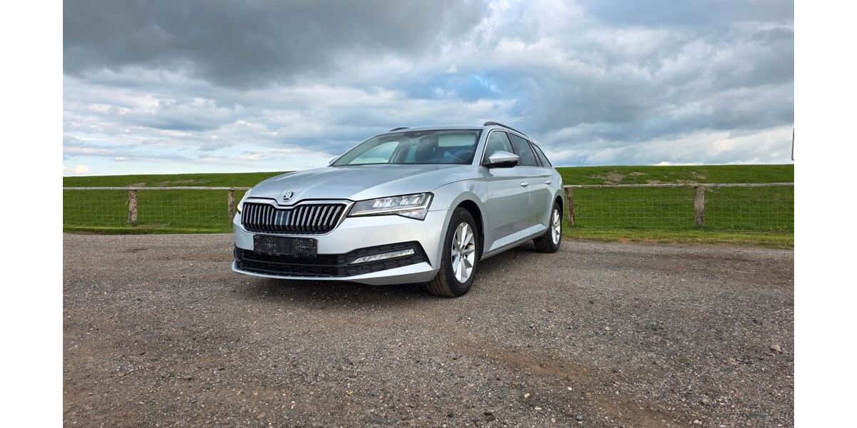 Skoda Superb 607.000 km 4.999 &euro; Hattstedt 25856