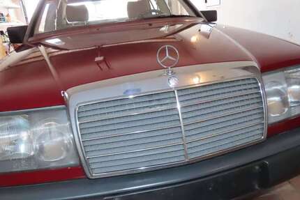 Mercedes-Benz 250 243.682 km 6.500 &euro; Wackersdorf 92442