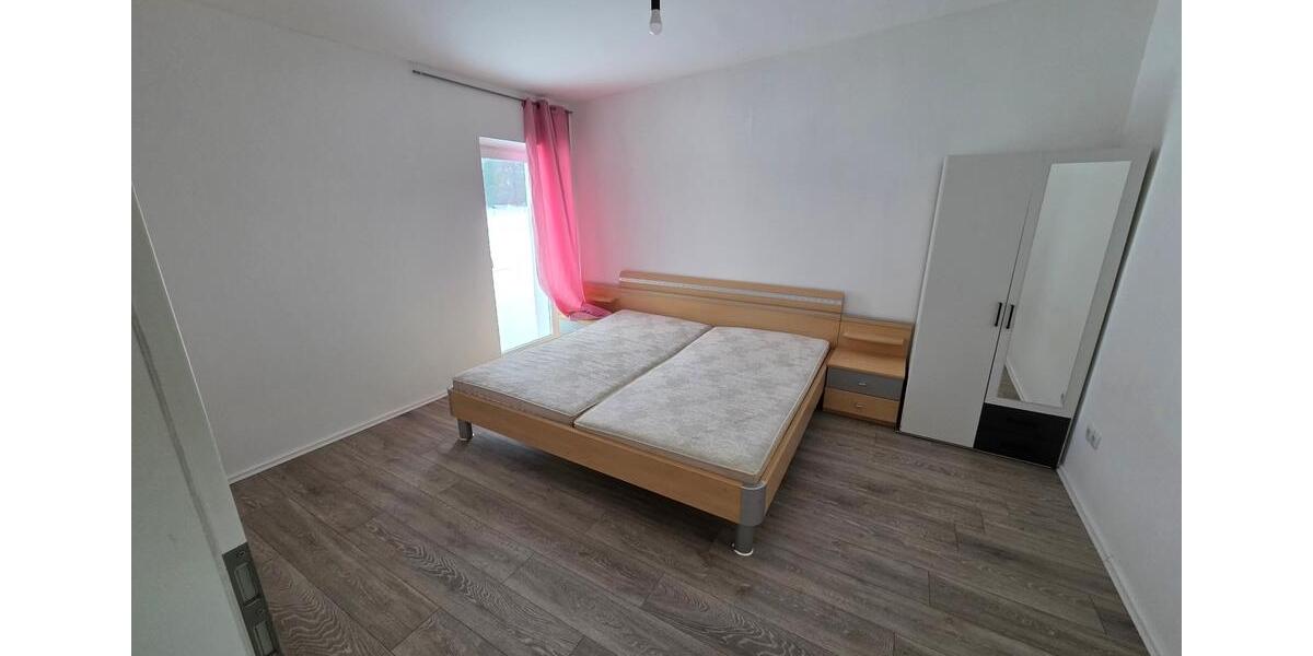 Erdgeschoßwohnung Sankt Oswald-Riedlhütte Riedlhütte - 1 Zimmer, 77 m&sup2;, 539&euro; | Angebot:26097037