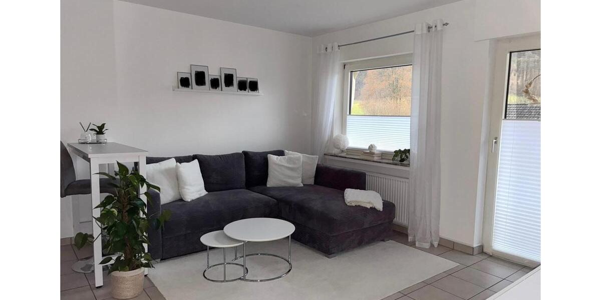 Schöne Singlewohnung (Sackgassenendlage) in 51674 Wiehl-Oberwiehl 2 zimmer