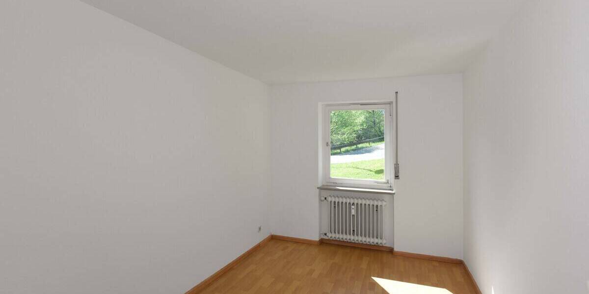 Etagenwohnung Wehr - 4 Zimmer, 85 m&sup2;, 165.000&euro; | Angebot:26732280
