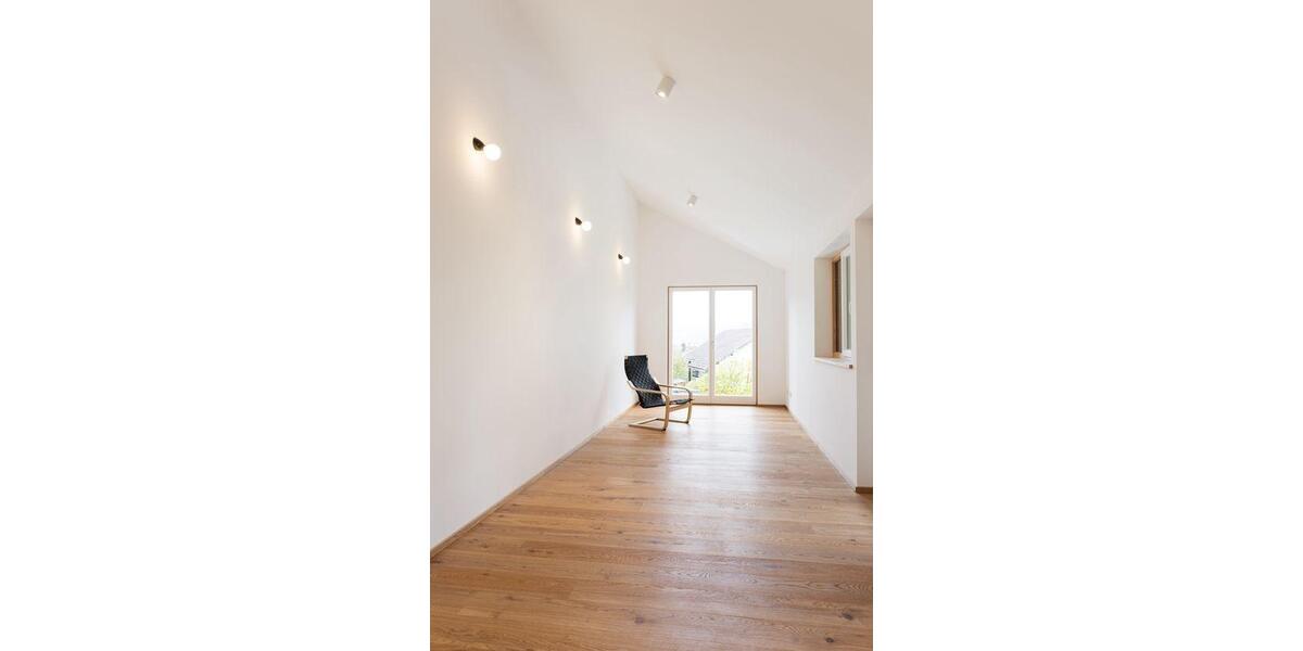 Einfamilienhaus Immenstadt im Allgäu - 6 Zimmer, 220 m&sup2;, 1.200.000&euro; | Angebot:26942026