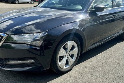 Skoda Superb Ambition 188.872 km 15.708 &euro; Mainz 55122