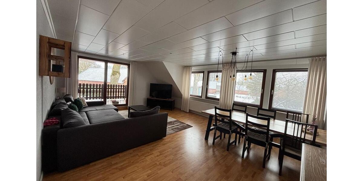 Dachgeschoßwohnung Visselhövede - 5 Zimmer, 155 m&sup2;, 1.000&euro; | Angebot:25434035