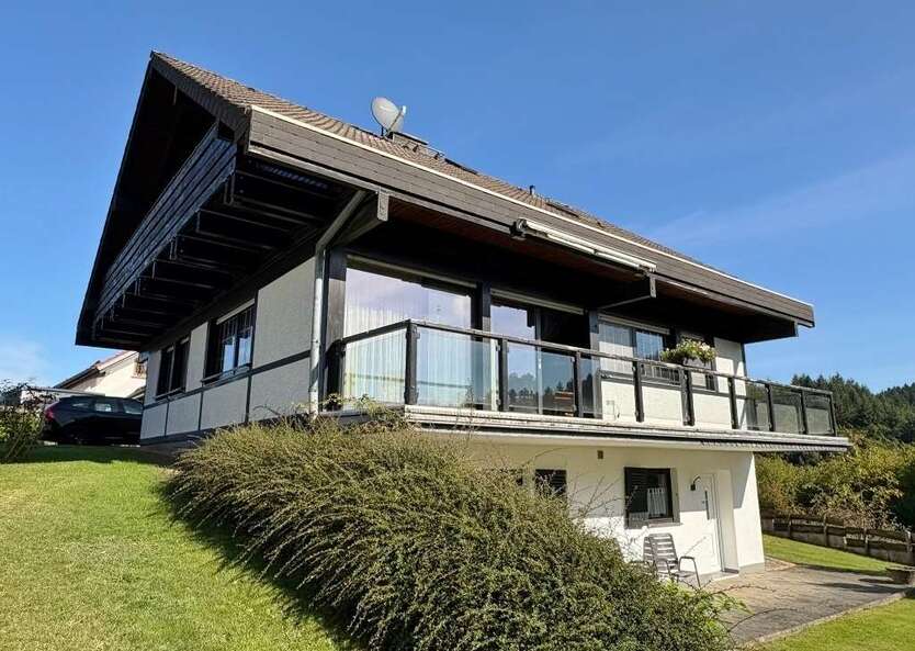 Haus zum Kaufen in Niederprüm 350.000 € 179 m² 5 zimmer