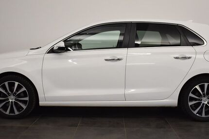 Hyundai i30 83.341 km 12.990 &euro; Arnstadt 99310