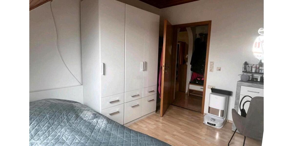 Dachgeschoßwohnung Aichstetten - 4 Zimmer, 84 m&sup2;, 1.150&euro; | Angebot:26664922