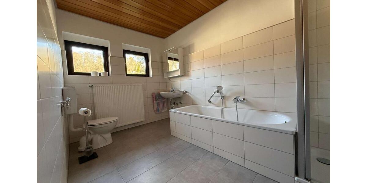 Einfamilienhaus Seeheim-Jugenheim Jugenheim - 5 Zimmer, 136 m&sup2;, 1.400&euro; | Angebot:25991129