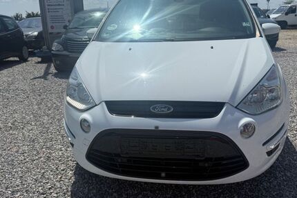 Ford S-Max 225.000 km 3.999 &euro; Regensburg 93055