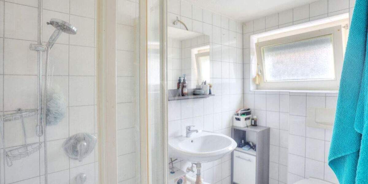 Mehrfamilienhaus, Wohnhaus Heilbronn / Böckingen Böckingen - 9 Zimmer, 160 m&sup2;, 385.000&euro; | Angebot:25775712