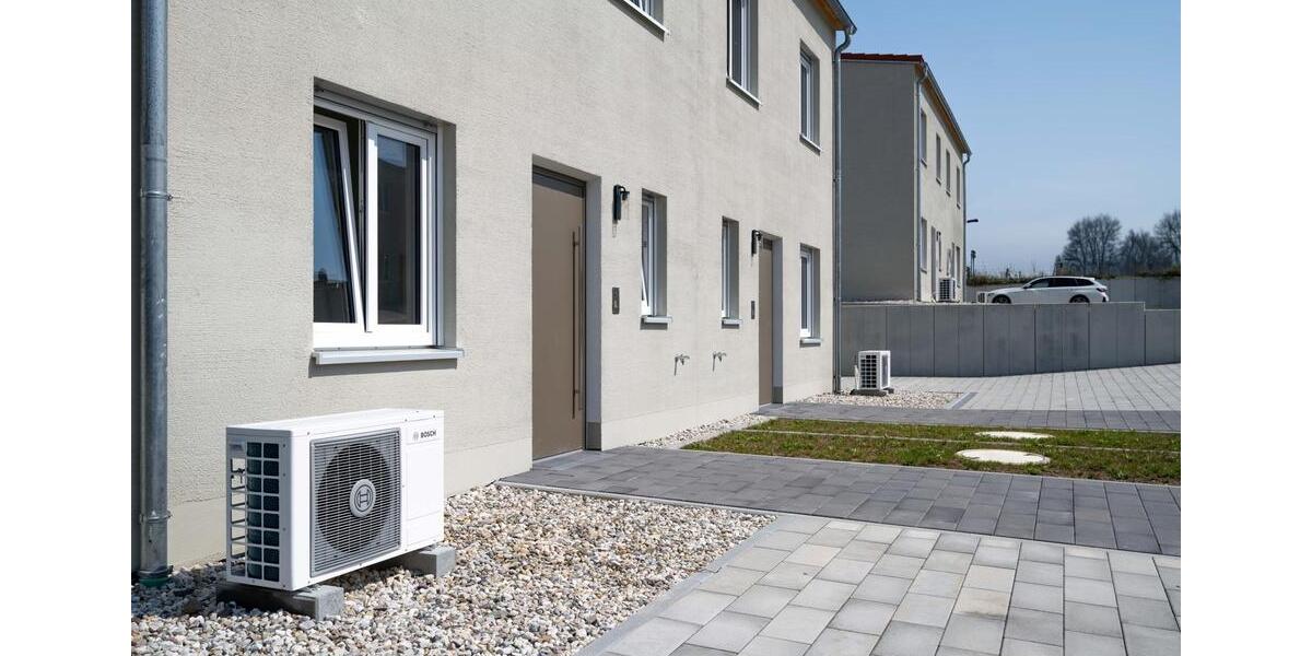 Doppelhaushälfte Aufhausen - 4 Zimmer, 135 m&sup2;, 1.350&euro; | Angebot:25229016