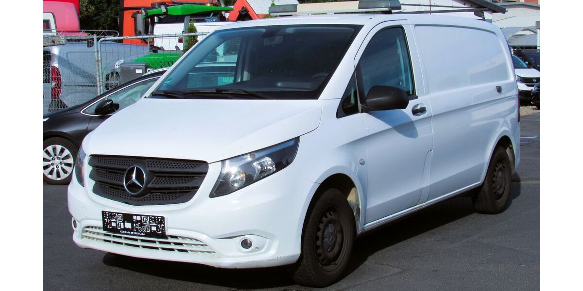 Mercedes-Benz Vito 284.000 km 8.900 &euro; Köln-Rath 51107
