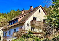Dreifamilienhaus mit Traumgarten - Provisionsfrei