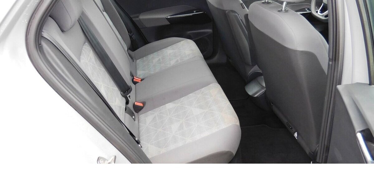 VW ID.3 Pure Performance Elektrik 1-Gang Navi 30.900 km 17.990 &euro; Vordorf 38533