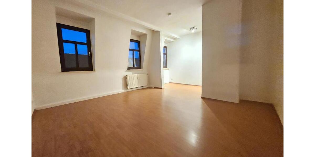 Dachgeschoßwohnung Altenburg - 2 Zimmer, 67 m&sup2;, 370&euro; | Angebot:24441333