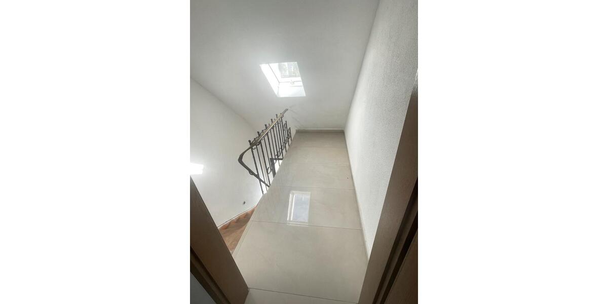 Dachgeschoßwohnung Albstadt Gemarkung Onstmettingen - 1 Zimmer, 60 m&sup2;, 700&euro; | Angebot:26342829