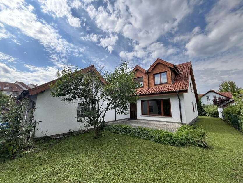 Haus zum Kaufen in Heppenheim (Bergstraße) 729.000 € 200 m²