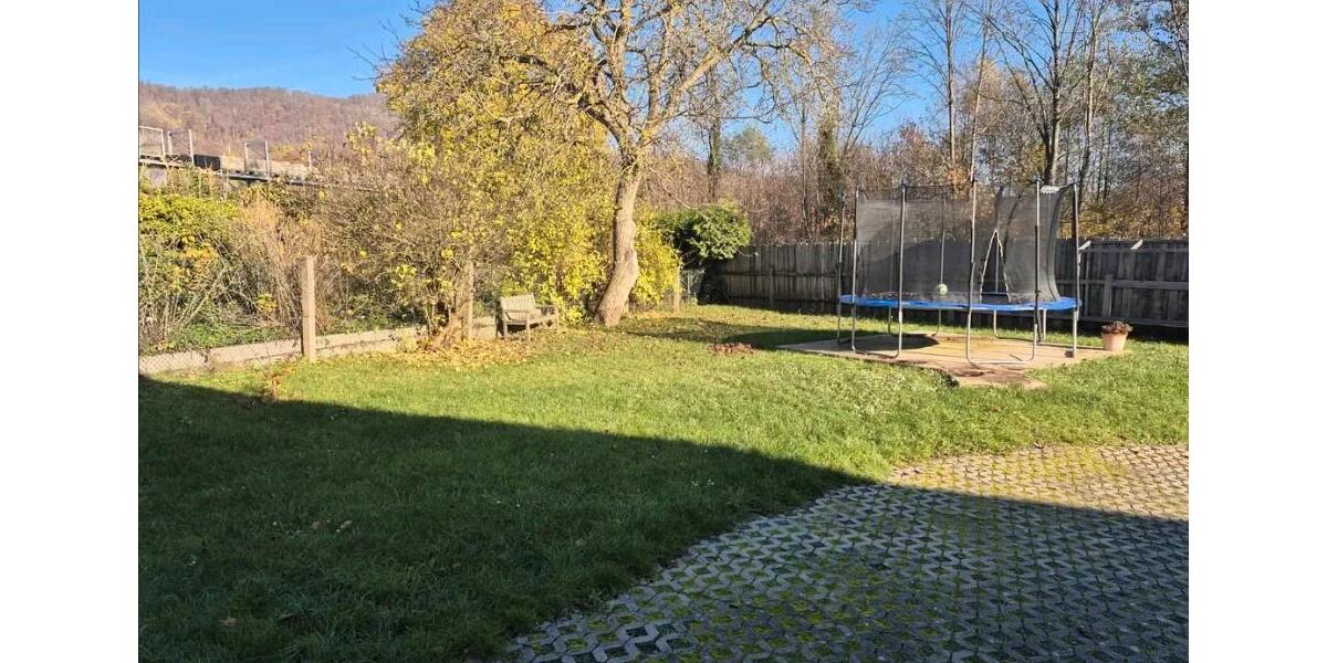 Erdgeschoßwohnung Harztor - 5 Zimmer, 200 m&sup2;, 1.500&euro; | Angebot:25723725