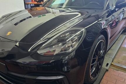 Porsche Panamera 20.000 km 74.000 &euro; Neustrelitz 17235